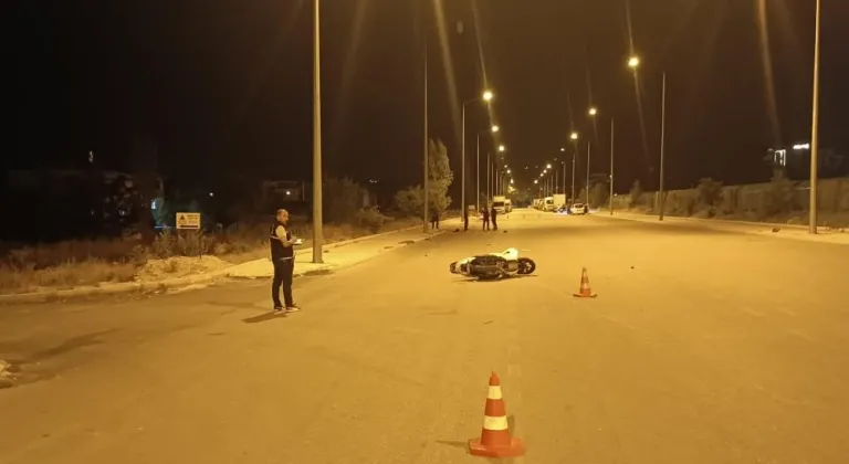 Isparta'da iki motosiklet çarpıştı: 2 ölü, 1 yaralı