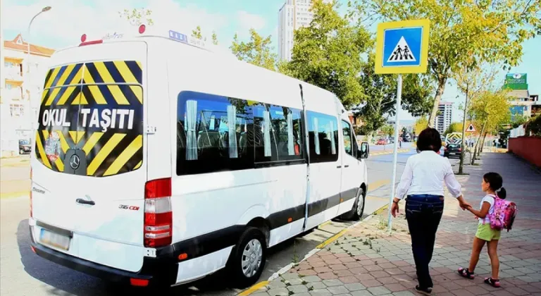 İzmir'de okul servis ücretleri belli oldu