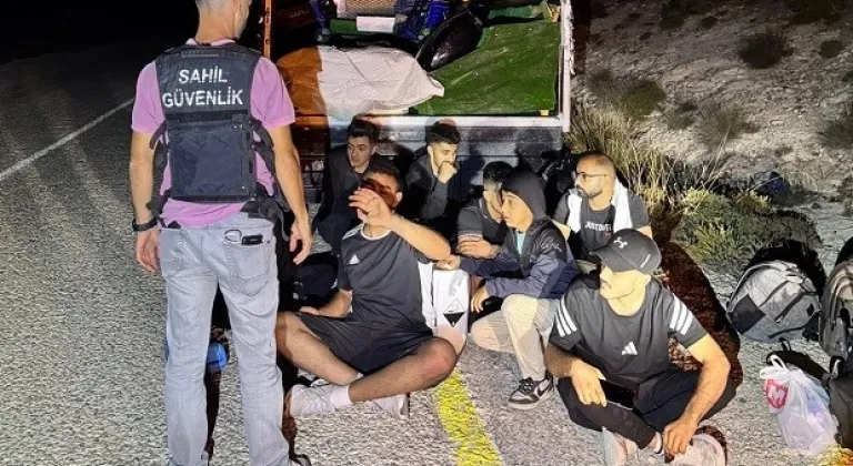 İzmir’de 102 düzensiz göçmen yakalandı