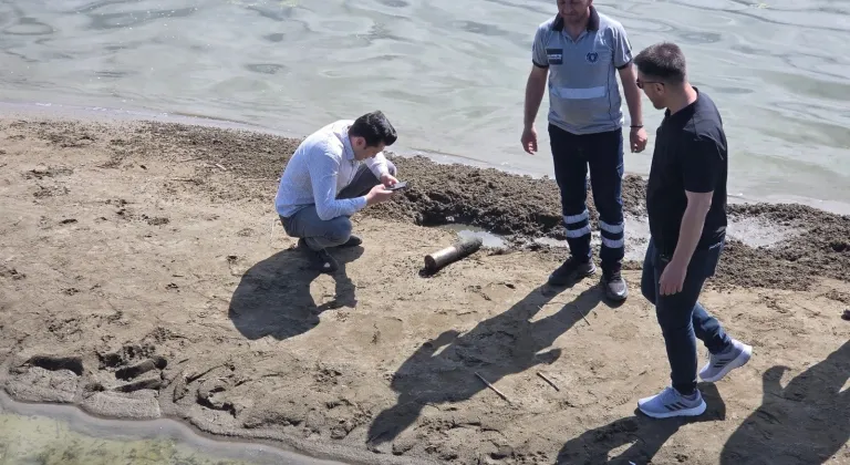 İznik sahilinde şaşırtan buluntu!