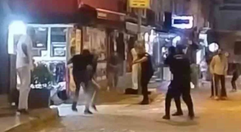 Bursa'da polise bıçaklı saldırı