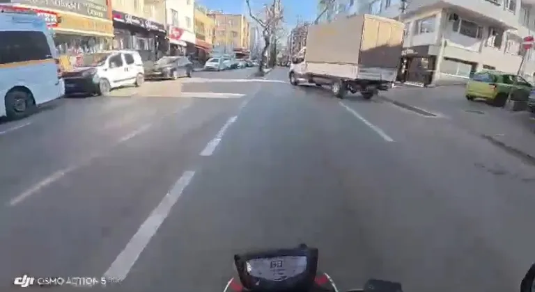 Kaza yapmayacağım dese de o kaza yine başına geldi