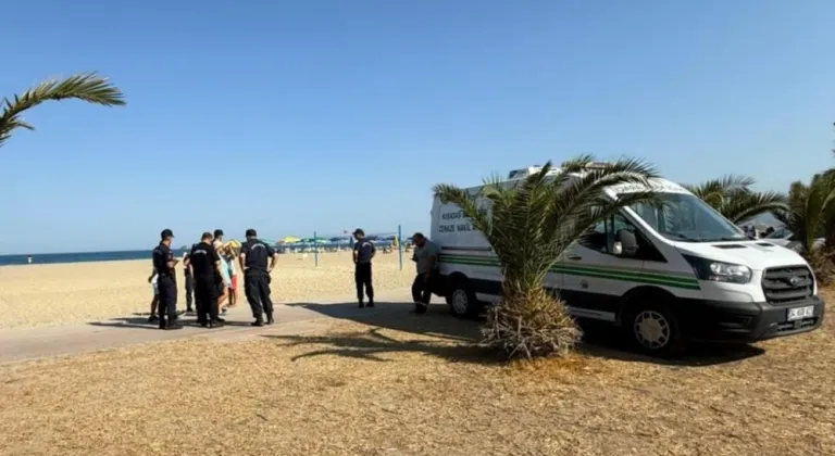Kuşadası'nda kıyıya vurmuş erkek cesedi bulundu