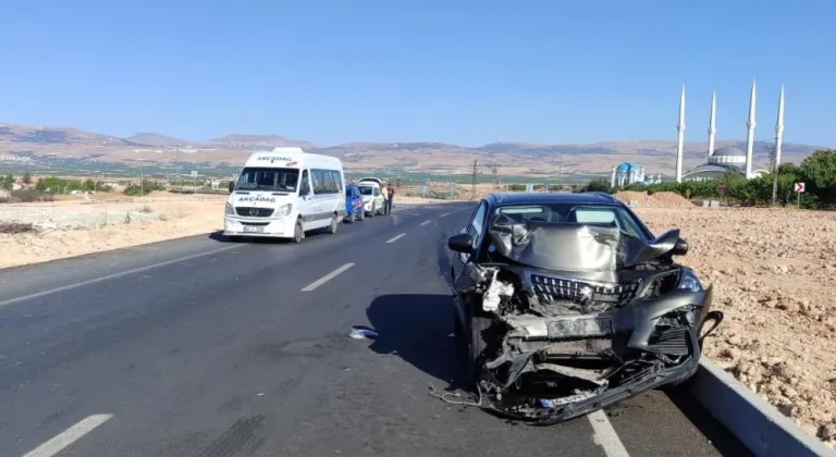 Malatya'da feci kaza: 9 yaralı