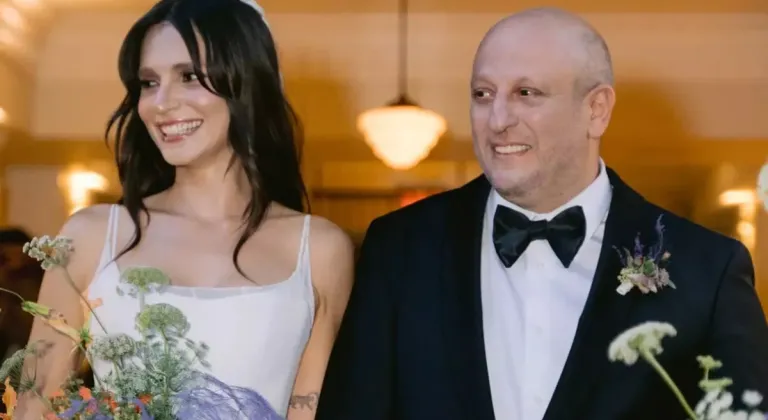 Meriç Aral anne oldu!
