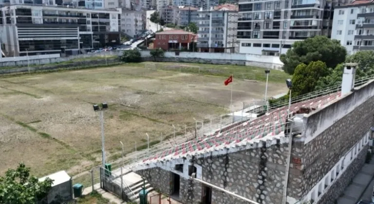 Mudanya İlçe Stadı yenileniyor