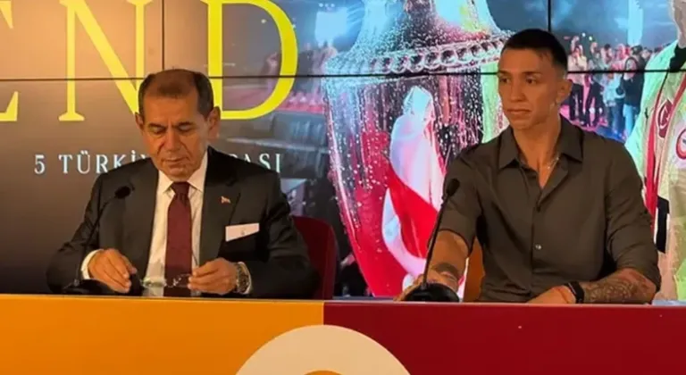 Muslera gözyaşlarıyla Galatasaray'a veda etti