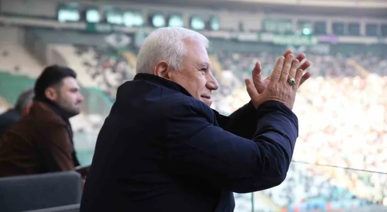 Başkan Bozbey, Bursaspor'un Süper Lig şampiyonluğunu kutladı