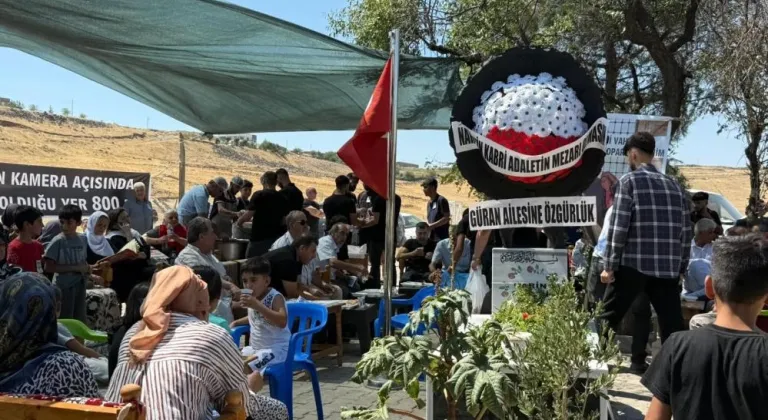 Narin'in mezarının başında Mevlid-i Şerif okutuldu