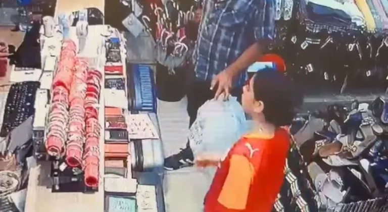 Bursa'da parfüm hırsızı kamerada