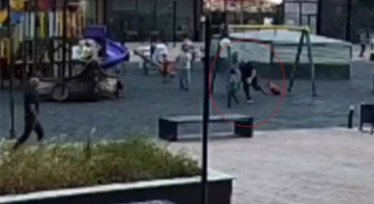 Parkta oynayan çocukları yerden yere vuran şahıs serbest kaldı