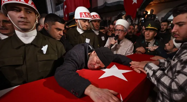 Şehidimiz var!