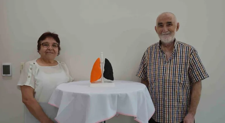 Sigara tiryakisi çift 42 yıl sonra sigarayı bıraktı