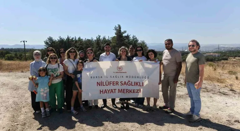 Sigarayı bırakan vatandaşlar fidan dikimi gerçekleştirdi