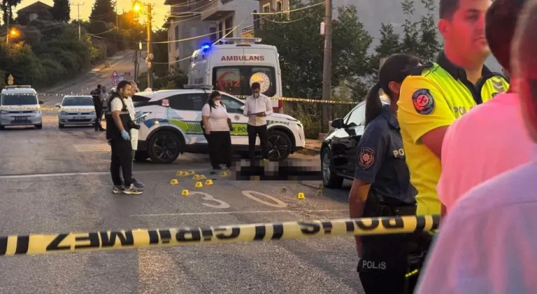 Sokak ortasında çifte cinayet: Baba ve oğul hayatını kaybetti