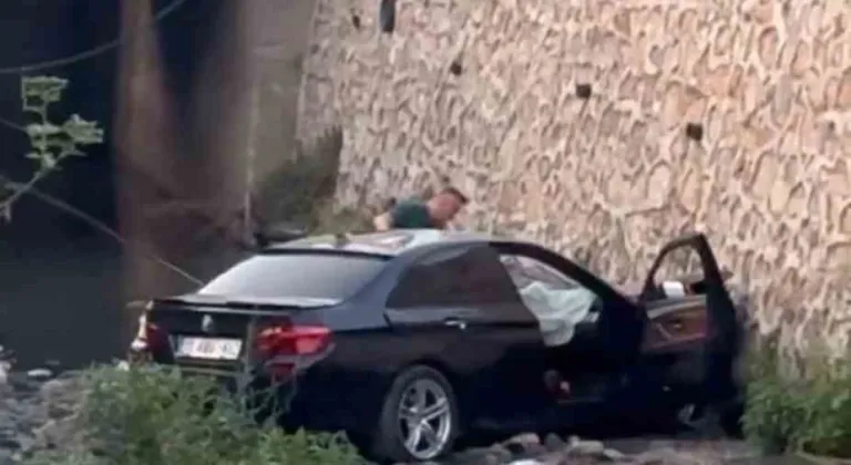 Su kanalında otururken aracın altında kalan çocuk hayatını kaybetti