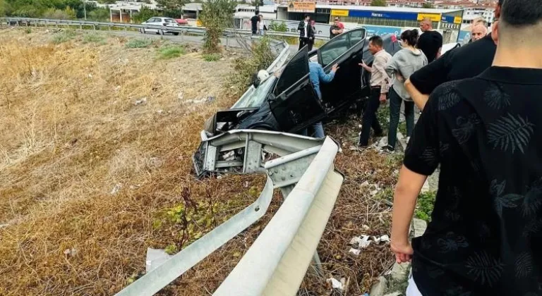 Tekirdağ’da iki araç çarpıştı: 3 yaralı