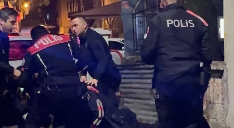 Telefon şarjı nedeniyle ortalık karıştı: Çıkan kavgayı polis güçlükle ayırdı