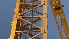 Bursa'da nefes kesen kule vinç operasyonu