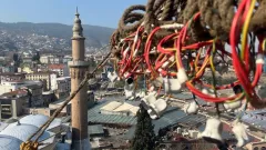 Bursa Ulu Cami'ye Ramazan mahyası asıldı
