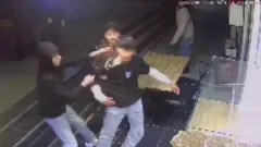 Hem kavga ettiler, hem hırsızlık yaptılar