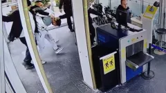 Teleferiğin kapısı açılınca hayatının şokunu yaşadı