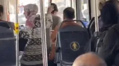 Yaşına başına bakmadan tanımadığı kişiye evlenme teklifi etti