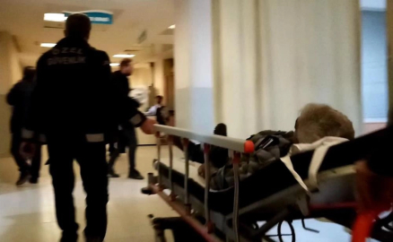 Psikolojik sorunları olan genç babasını bıçakladı