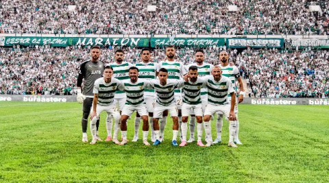 Bursaspor'da kadrolar açıklandı