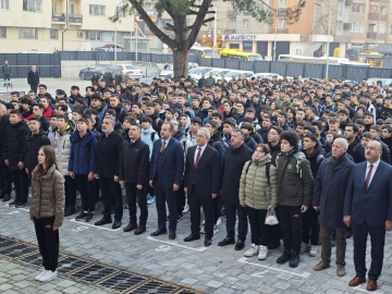 Bursa'nın köklü okulu yeni binasıyla yeniden açıldı