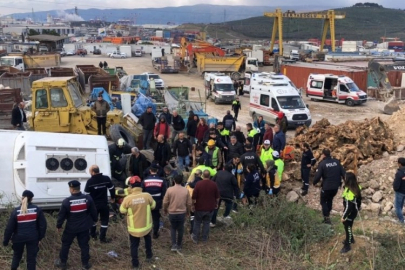 Bursa'da işçi servisi devrildi! Çok sayıda yaralı var...