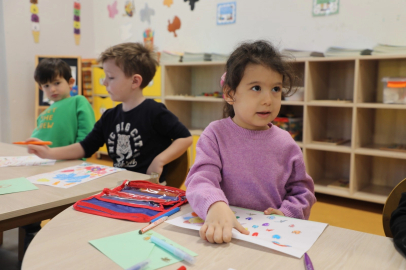 Mudanyalı miniklerden deprem bölgesine moral