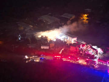 Palet fabrikasında korkutan yangın! 2 saatte kontrol altına alındı