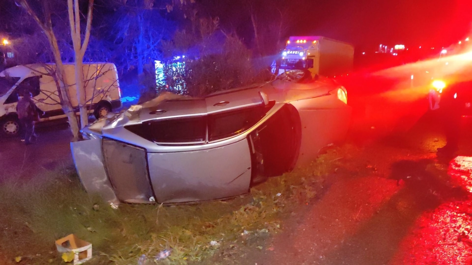 Bursa'da iki otomobil çarpıştı: 1 ölü