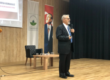 Naci Görür Bursa'da acı gerçekleri konuştu