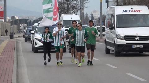Sevgililer Günü'nde Bursaspor aşkı ile koştular