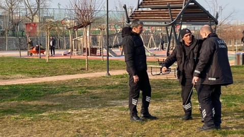 Kavgayı ayıran güvenlik görevlisi döner bıçağıyla yaralandı