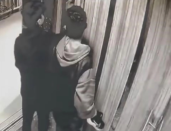 Bursa'da evlerden ayakkabı çaldılar