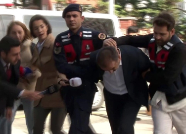 Yenidoğan davasında yargılanıyorlardı: O doktorlar meslekten 3 yıl men edildi