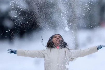 Bursa'da okullar için kar tatili açıklaması