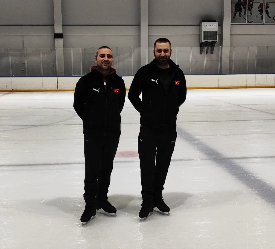 Bursa’da Artistik Buz Patenine Büyük İlgi: Yıldızlar Buz Sporları Spor Kulübü ile Tanışın!
