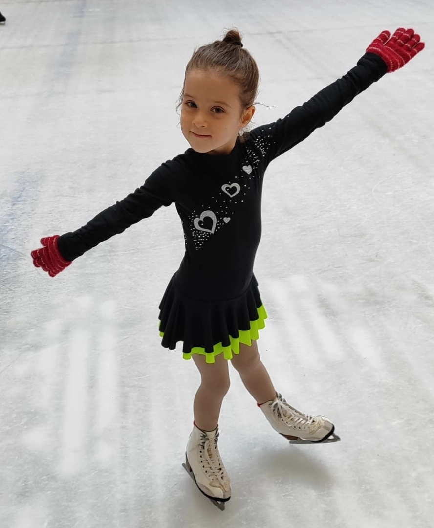 Bursa’da Artistik Buz Patenine Büyük İlgi: Yıldızlar Buz Sporları Spor Kulübü ile Tanışın!