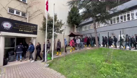 Bursa'da çok sayıda kaçak göçmen yakalandı