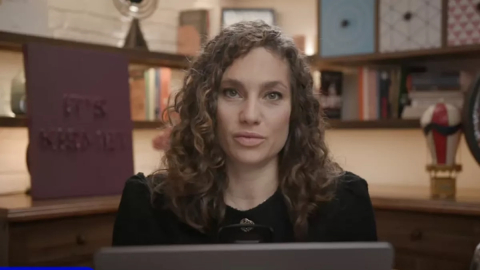 Gazeteci Nevşin Mengü'ye hapis cezası