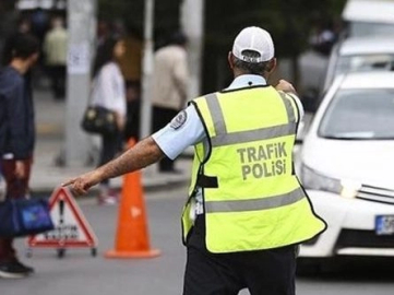 Trafiğe çıkanlar dikkat! Ağır cezalar yolda