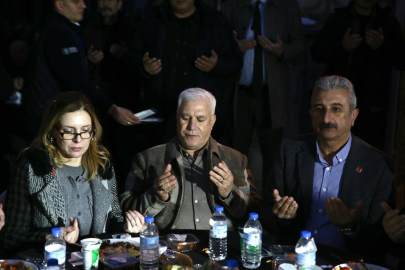 Başkan Bozbey, 1500 kişilik iftar sofrasına katıldı