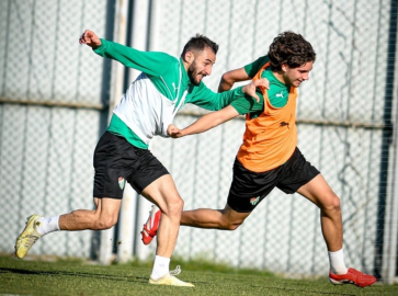Bursaspor'da Kuşadasıspor hazırlıkları başladı