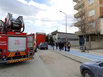 Yaşlı adam evinde ölü bulundu