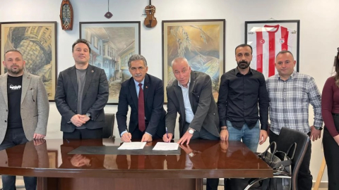 Gemlik Belediyesinde toplu sözleşme sevinci