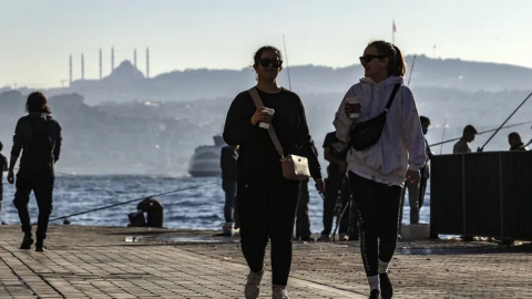 Hafta sonu güneşli, ama salı yağış kapıda: Planlarınızı şimdiden yapın!